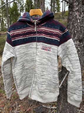 Yellowstone Zip-Up Hooded Sweater - Navy & Cream
